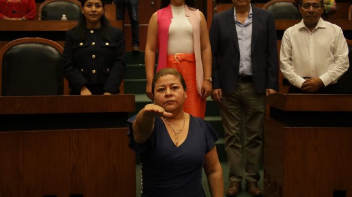 La viuda del asesinado alcalde de Malinaltepec asume la presidencia municipal