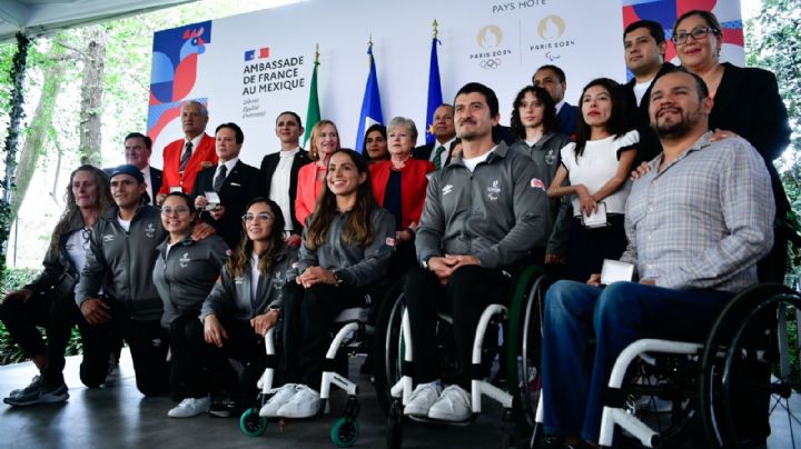 El gobierno de Francia rinde homenaje a medallistas olímpicos mexicanos