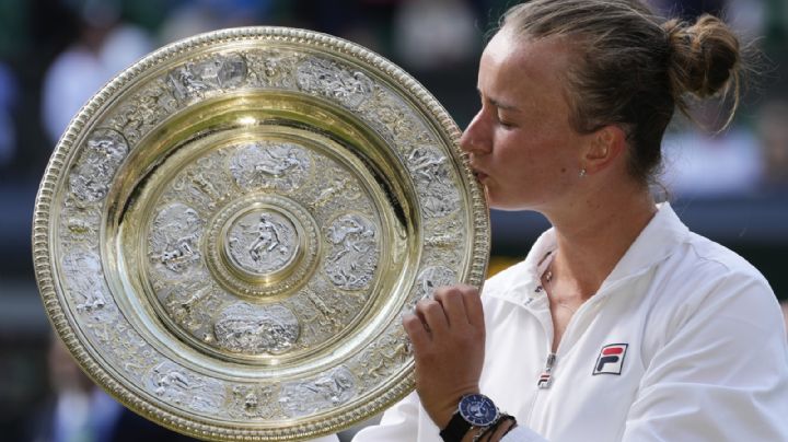 Krejcikova gana Wimbledon y conquista su segundo título de Grand Slam