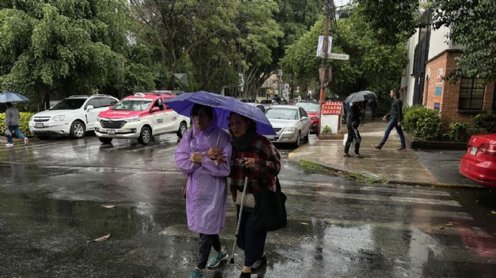 Ondas tropicales 10-11 y monzón intensificarán las lluvias el miércoles en estas entidades