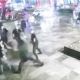 Se viraliza una golpiza que supuestos cadeneros de un bar dan a un joven en Puebla (Video)