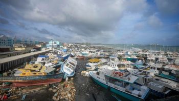 Beryl, el poderoso huracán que devastó el sureste del Caribe y ahora acecha a Jamaica