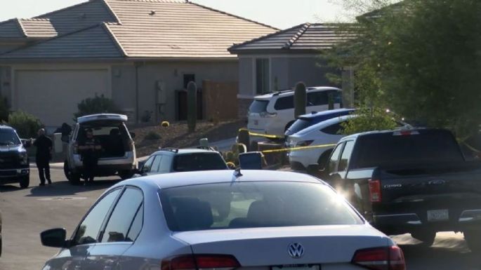 Niña de 2 años muere dentro de un coche por las altas temperaturas en Arizona