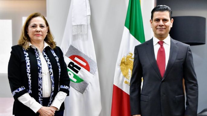PRI presenta a Graciela Ortiz como nueva presidenta del CEN mientras “Alito” va por la reelección