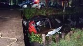 Mueren tres mujeres que viajaban en un vehículo que cayó en un canal de Xochimilco