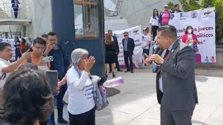 Manifestaciones enmarcan el sexto foro sobre reformas al Poder Judicial en Puebla