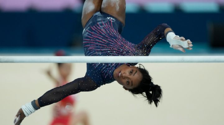 Biles presenta una nueva habilidad que podría llevar su nombre en las barras asimétricas