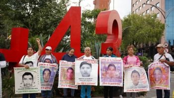 Buscar en batallón de infantería de Iguala es una acción distractora: Padres de los 43 de Ayotzinapa