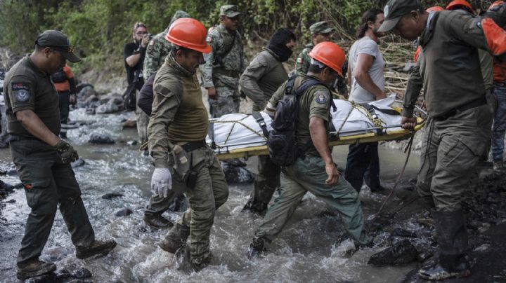 Mueren tres policías que revisaban daños por lluvia en Veracruz; otro sigue desaparecido