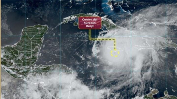 Estos son los estados que suspenderán clases por el huracán “Beryl”