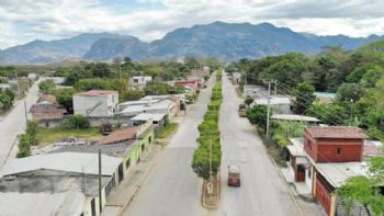 400 pobladores de Chicomuselo huyen de sus casas luego de que un dron arrojó una bomba
