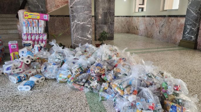 Dona Secretaría de Finanzas apoyos alimentarios a familias afectadas por lluvias