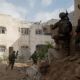Israel lanza atauque en la ciudad de Gaza y alcanza un complejo de la ONU para refugiados