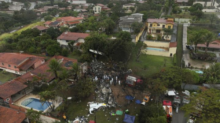 Su trabajo era salvar vidas y murieron en la caída de avión en el patio de una casa en Brasil (Videos)