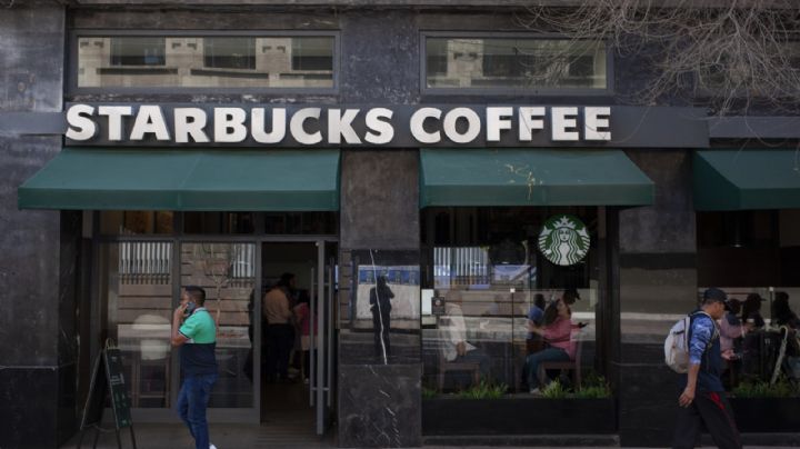 Starbucks reemplaza a su director general con el presidente de Chipotle