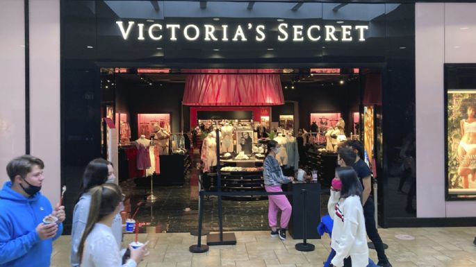 Victoria's Secret ficha como CEO a Hillary Super, dirigía la marca de lencería de Rihanna