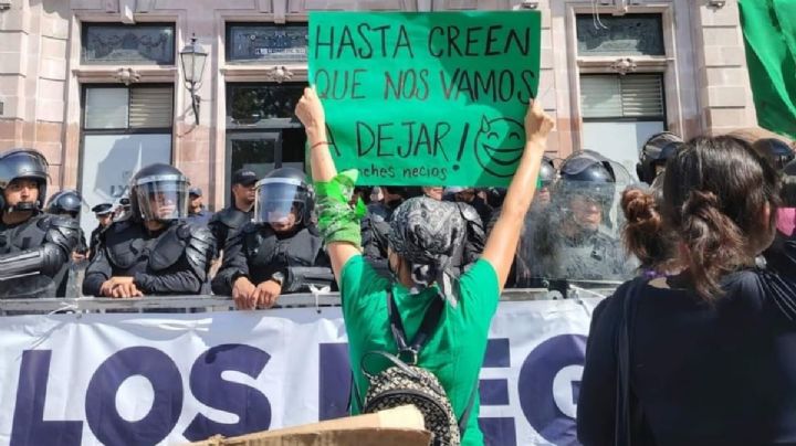 Congreso de Aguascalientes reduce a 6 semanas el plazo para el aborto legal