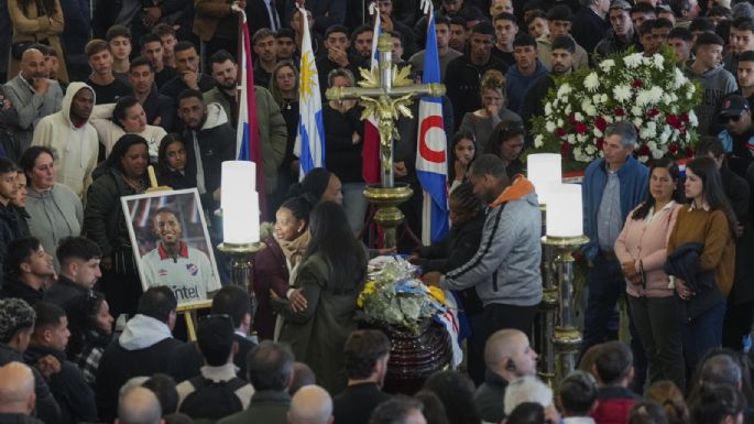 El uruguayo Juan Izquierdo fue papá una semana antes de morir; así fue su emotiva despedida (Videos)