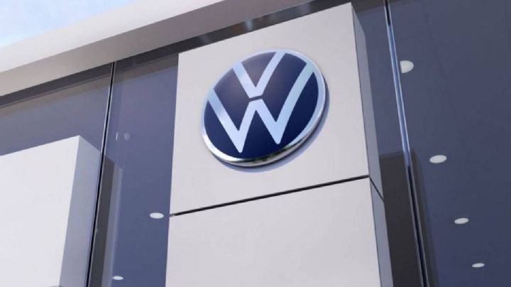 Acusan a las secretarías del Trabajo y Economía de desvirtuar despedido de trabajadores de VW