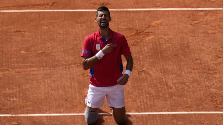 Novak Djokovic conquista su 1er oro olímpico tras vencer a Carlos Alcaraz en la final del tenis