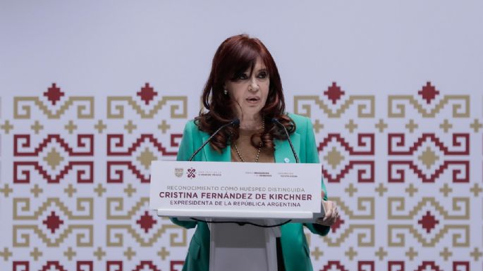 Cristina Fernández, huésped distinguida de la CDMX; recibe la Llave de la Ciudad