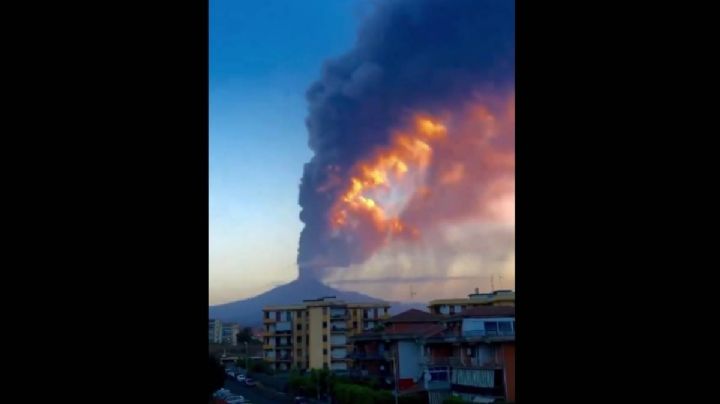 El volcán Etna entra de nuevo en erupción (Videos)