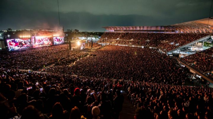 Caifanes, consignas junto a Vivir Quintana ante 65 mil fans (Video)