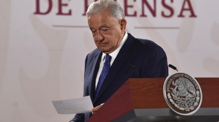 AMLO aplaude que Sheinbaum "eligió bien" a nuevos titulares de Sedena y Semar