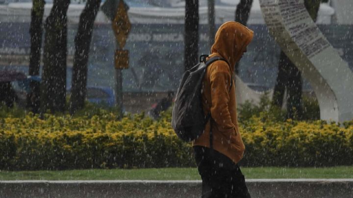 Fiestas patrias con lluvias intensas: tormenta Ileana y onda tropical 22 azotarán de viernes a lunes