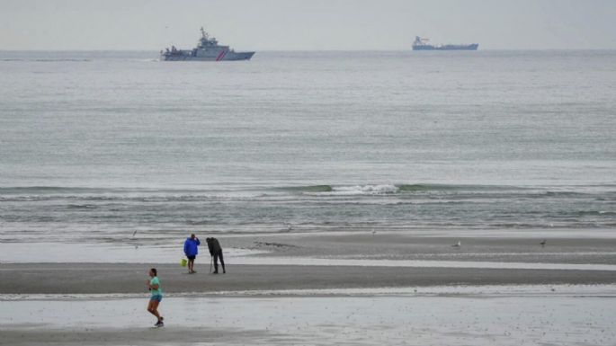 Mueren ocho migrantes que intentaban cruzar el Canal de la Mancha desde Francia