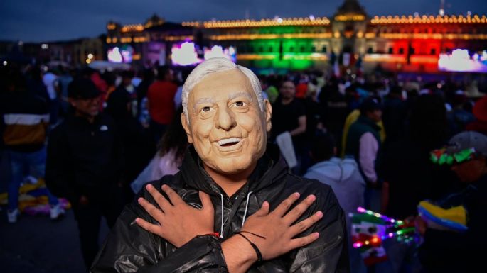 El Zócalo a unas horas del último Grito del sexenio de AMLO (Fotogalería)