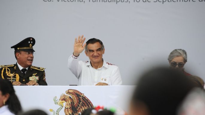 Presidió Américo Villarreal desfile cívico-militar por 214 aniversario del inicio de la independencia