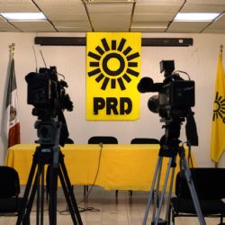 El INE plantea declarar este jueves la muerte del PRD