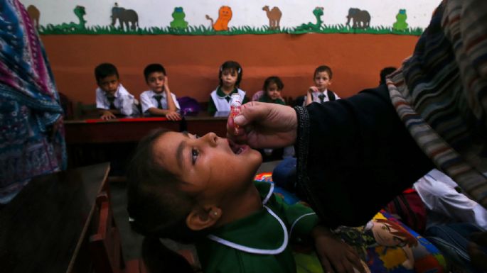 Pakistán: Arrestan a sospechoso de violación tumultuaria de trabajadora en campaña contra la polio