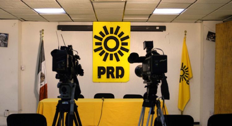 El INE plantea declarar este jueves la muerte del PRD