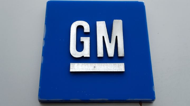 GM llama a revisión más de 449 mil camionetas por problema con testigo de fluido de frenos