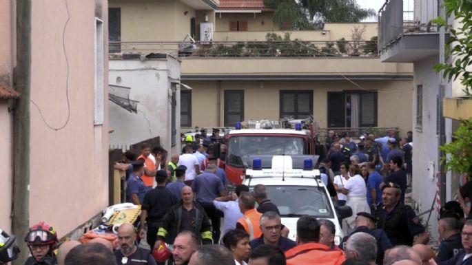 El derrumbe de un edificio mata a dos niños en Nápoles