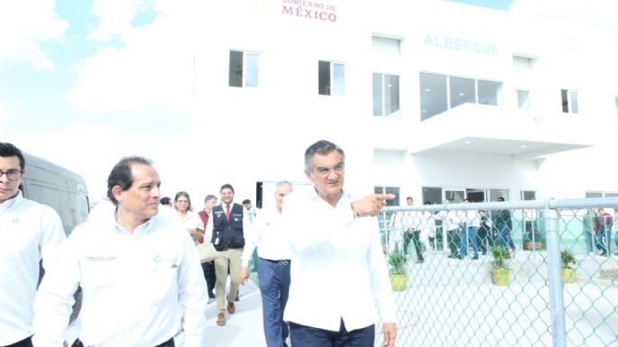 Inaugura Américo albergue y residencia en hospital de Matamoros durante enlace con el presidente AMLO