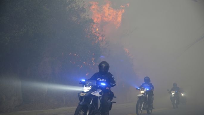 Declaran estado de emergencia en Quito por los incendios forestales