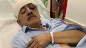 Líder sindical reaparece en camilla tras golpiza durante trifulca en sindicato de Pemex