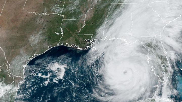 Isaac aumenta a huracán en el Atlántico y podría causar fuertes olas