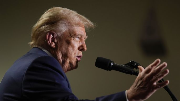 Trump afirma que Kamala Harris nació "discapacitada mental"