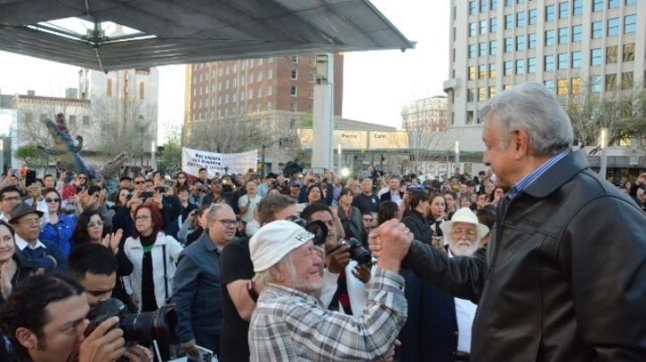 AMLO: el santo sanador