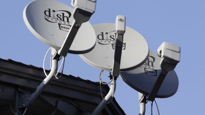 El servicio satelital DirecTV tiene oferta de compra para Dish