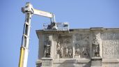 Rayo daña el antiguo Arco de Constantino durante una violenta tormenta eléctrica en Roma