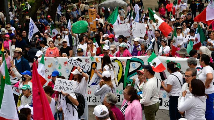 Protestas en el Senado previo a la discusión del dictamen de la reforma judicial