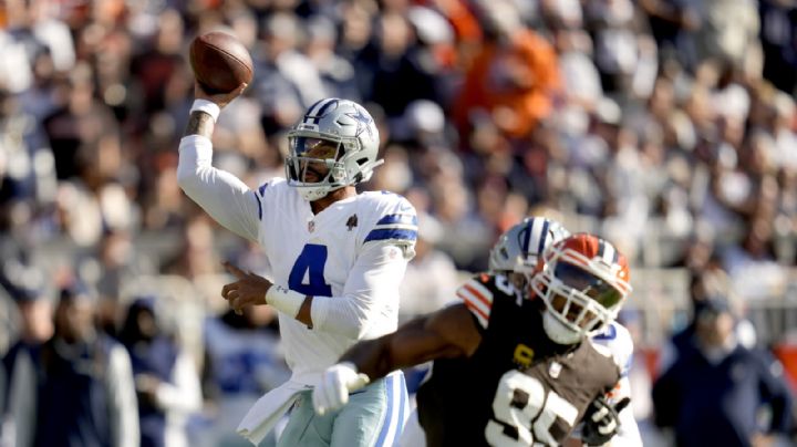 Dak Prescott lidera a Cowboys a triunfo 33-17 sobre Browns después de recibir un nuevo contrato