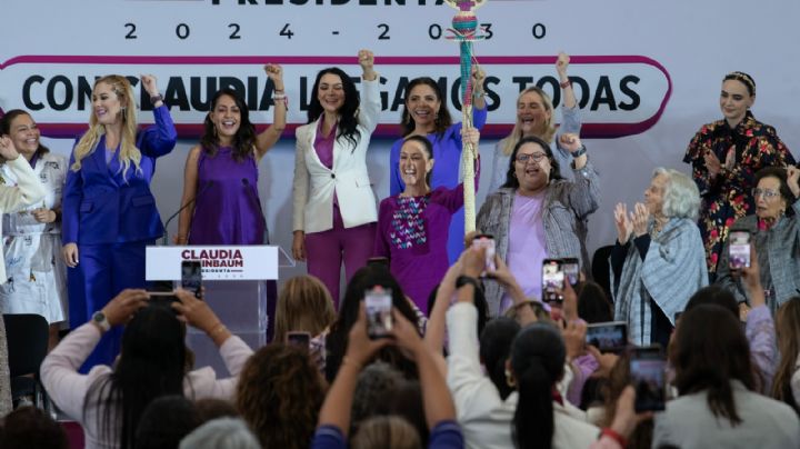 Feminismo: Sheinbaum toma distancia de López Obrador al blindar derechos de la mujer