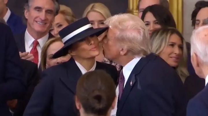 El no-beso de Donald Trump a Melania por culpa de un sombrero (Video)