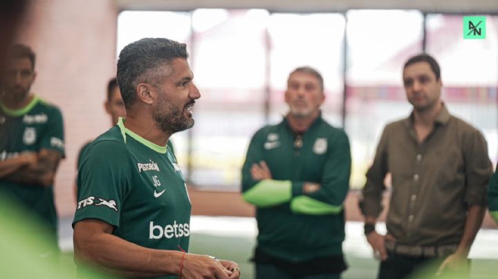 El argentino Javier Gandolfi reemplaza a Efraín Juárez como técnico del Nacional 